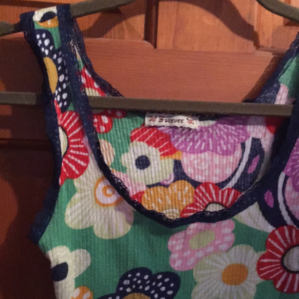 Floral Tank - Picture 2 of 4
